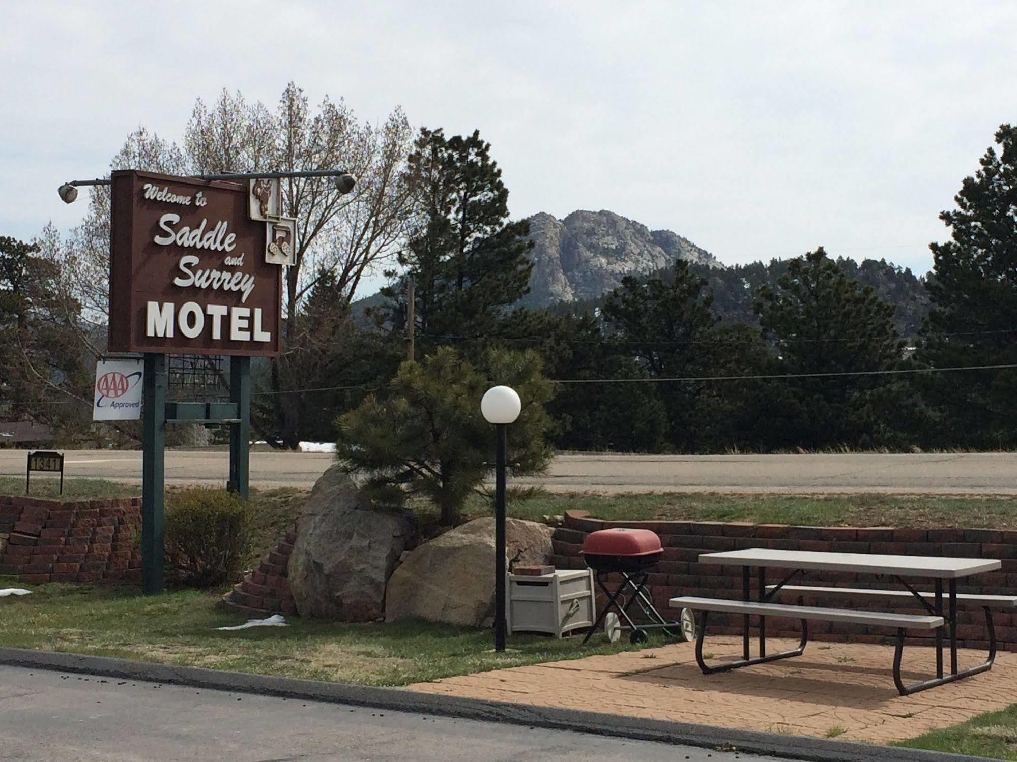 Saddle & Surrey Motel Estes Park Exteriör bild